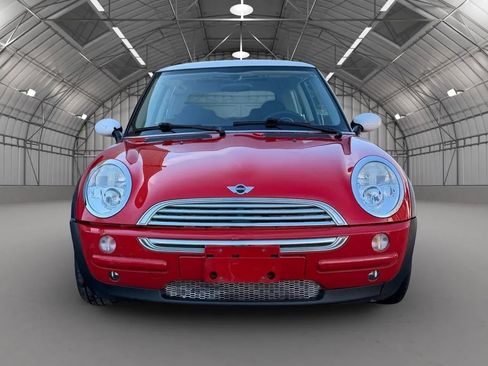 Used 2003 MINI Cooper Hardtop image 2