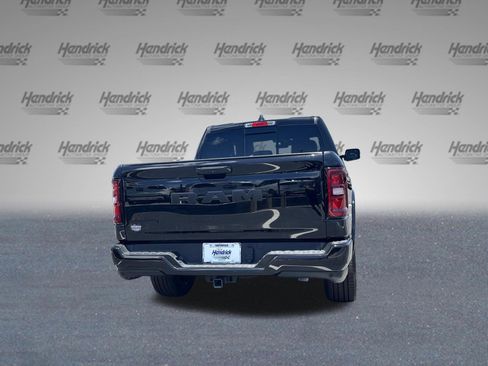 Used 2025 RAM 1500 Big Horn RWD image 8