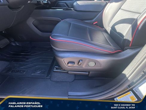 Certified 2025 Chevrolet Silverado EV RST AWD/4WD image 13