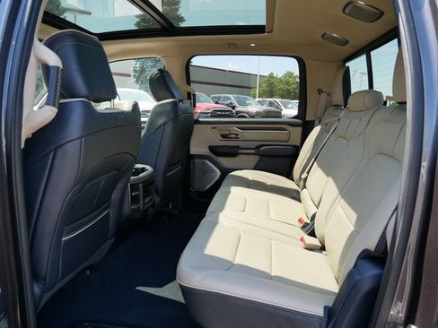 Used 2019 RAM 1500 Limited AWD/4WD image 17