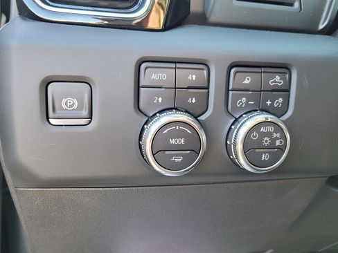 Used 2025 GMC Sierra 1500 Denali image 27