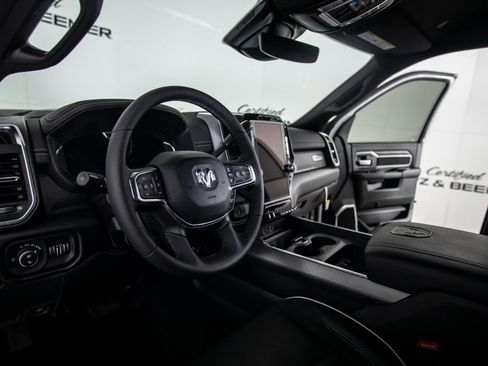 Used 2025 RAM 2500 Laramie w/ Night Edition image 18