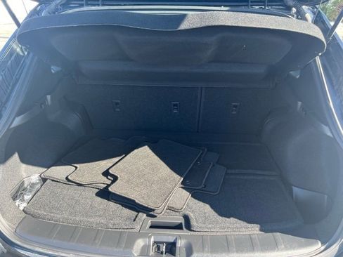 Used 2022 Nissan Rogue Sport SL w/ Premium Package image 8