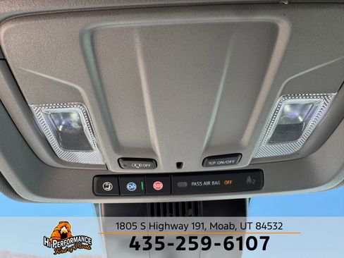 Used 2024 Chevrolet Silverado 2500 LT AWD/4WD image 31