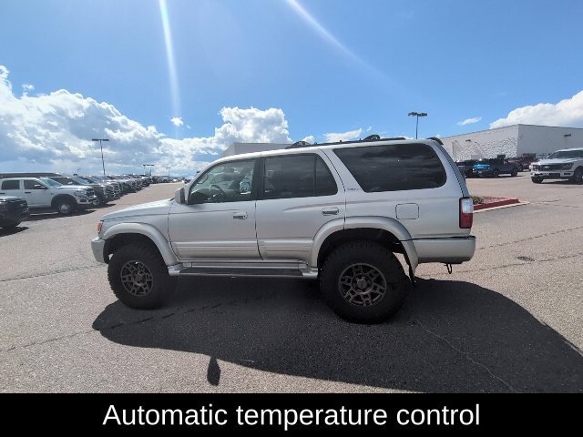 Used 2001 Toyota 4Runner Limited AWD/4WD image 10