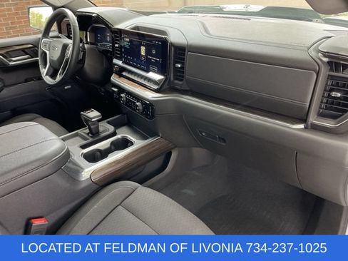 Used 2023 Chevrolet Silverado 1500 LT Trail Boss w/ Convenience Package II AWD/4WD image 29