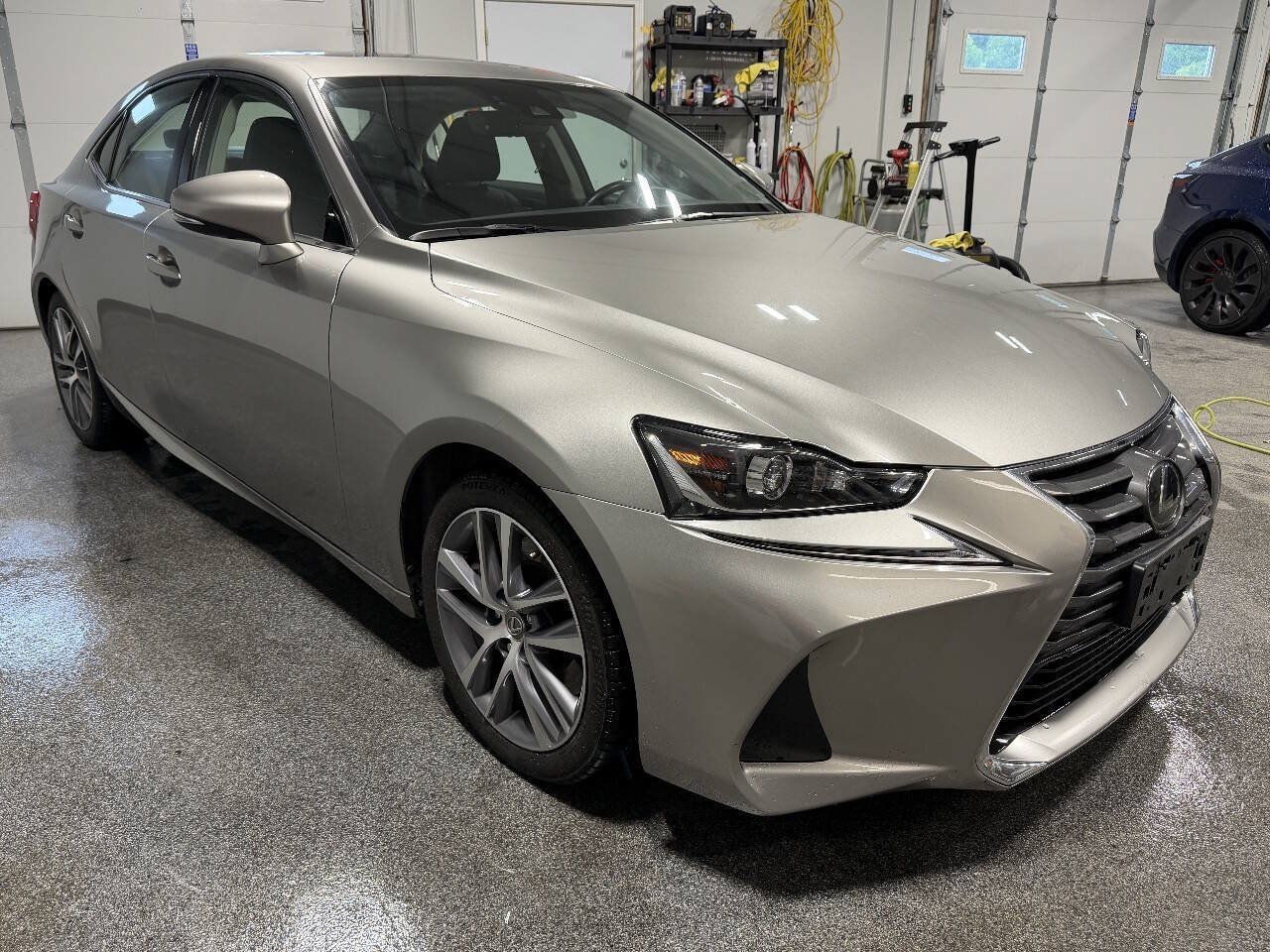 Used 2019 Lexus IS 300 AWD w/ Premium Package image 7