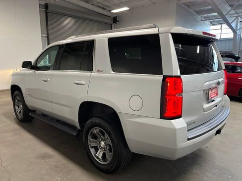 Used 2019 Chevrolet Tahoe LT w/ Off-Road Package AWD/4WD image 5