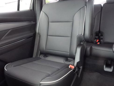 New 2026 Buick Enclave Preferred w/ Power Package image 13