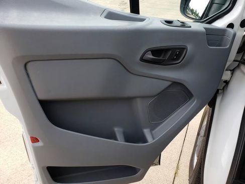 Used 2017 Ford Transit 150 130 Low Roof RWD image 11