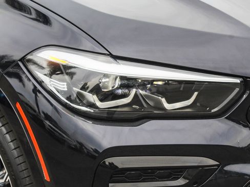 Used 2022 BMW X6 xDrive40i w/ M Sport Package image 8