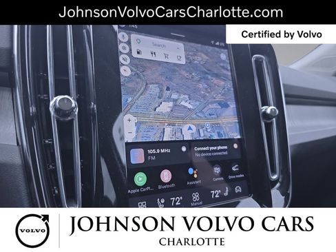 Certified 2025 Volvo XC40 B5 Plus AWD/4WD image 24
