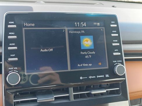 Used 2021 Toyota Avalon Limited w/ Advanced Safety Package image 19