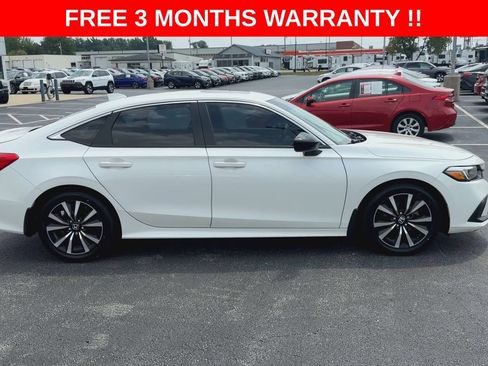 Used 2023 Honda Civic EX image 9