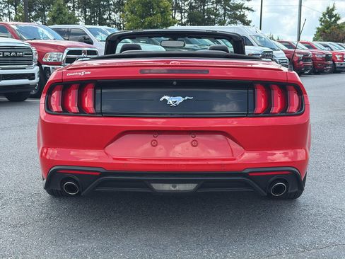 Used 2019 Ford Mustang Premium RWD image 8