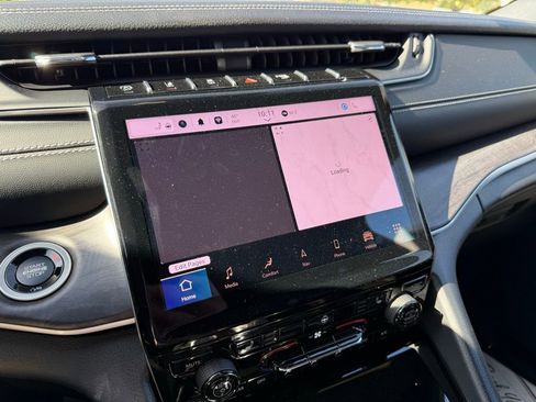 New 2025 Jeep Grand Cherokee L Limited w/ Trailer Tow Package image 3