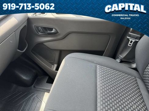 Used 2025 Ford Transit 250 Low Roof w/ Exterior Upgrade Package RWD image 28