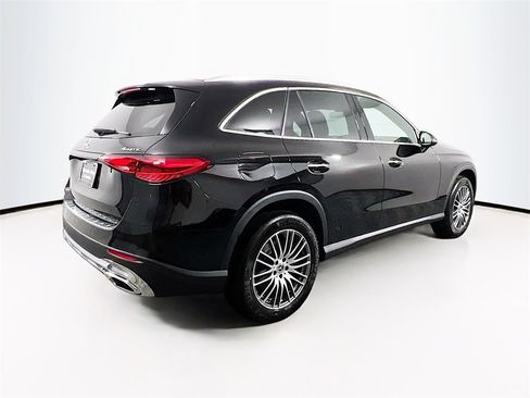 New 2025 Mercedes-Benz GLC 300 4MATIC image 7