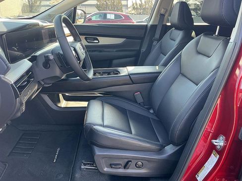 Used 2025 Nissan Murano SL w/ Cargo Package image 12