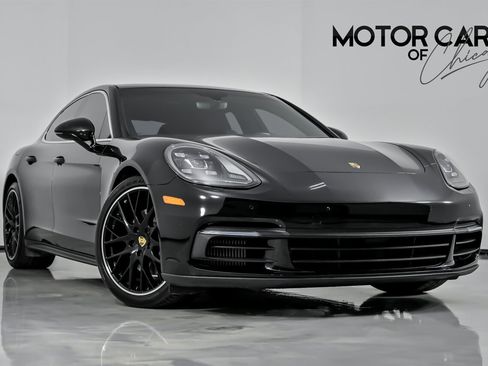 Used 2018 Porsche Panamera 4S image 1