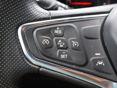 Used 2023 Chevrolet Malibu LT image 24