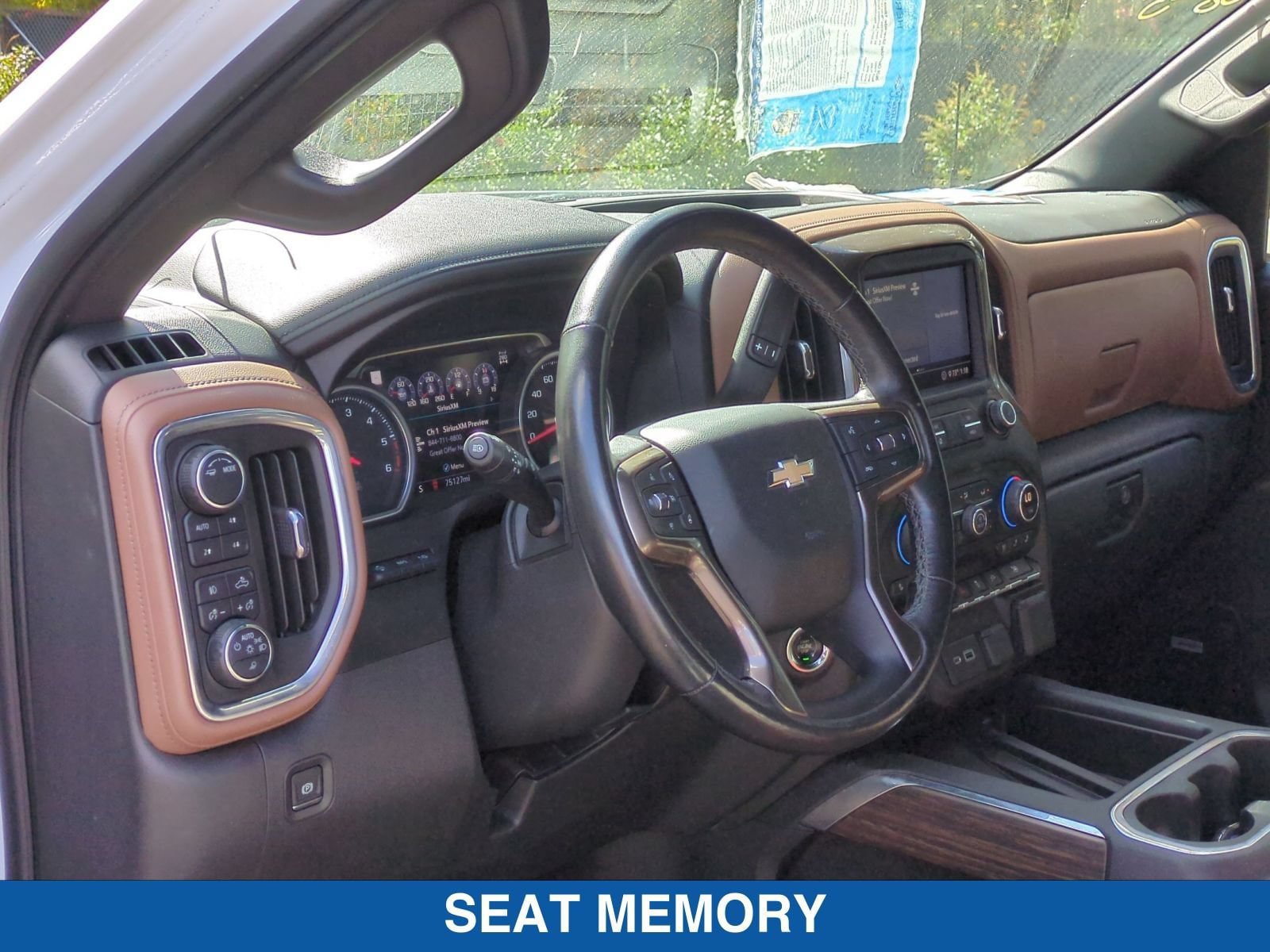 Used 2020 Chevrolet Silverado 1500 High Country w/ Technology Package AWD/4WD image 15
