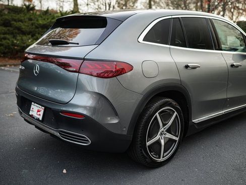 Used 2023 Mercedes-Benz EQE 350+ SUV w/ AMG Line Exterior Package image 9