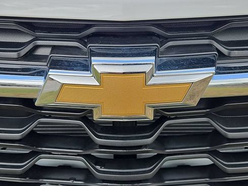 New 2026 Chevrolet Trax LS w/ LS Convenience Package FWD image 30