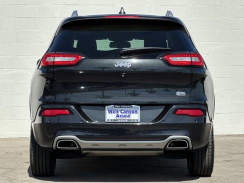 Used 2016 Jeep Cherokee Overland image 8