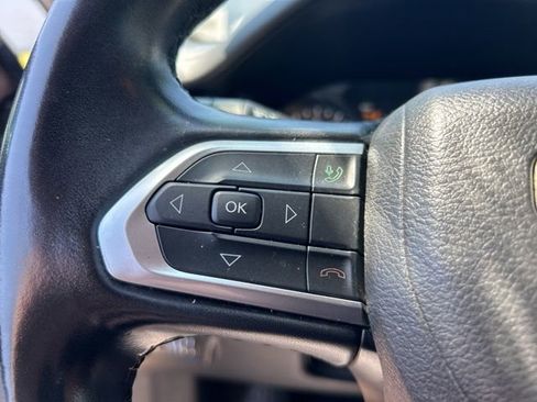 Used 2022 Jeep Compass Latitude AWD/4WD image 18
