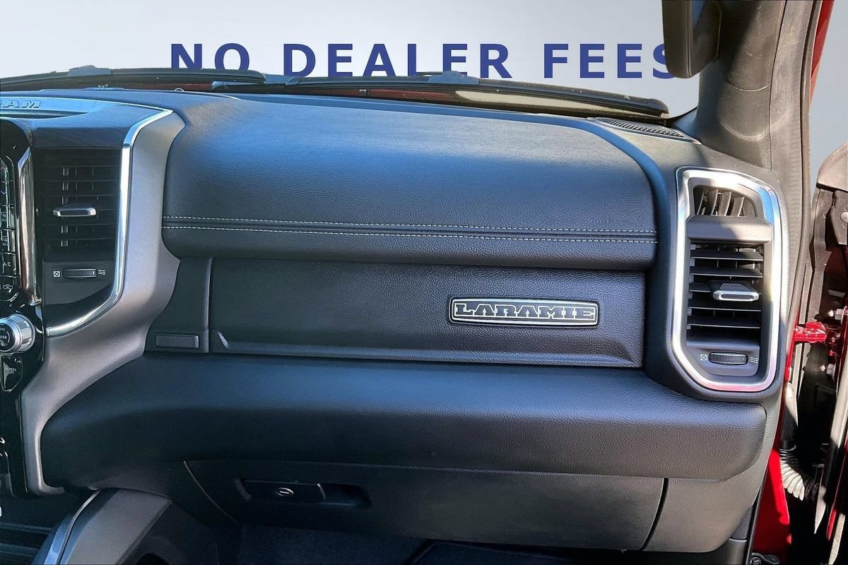 Used 2025 RAM 1500 Laramie AWD/4WD image 27