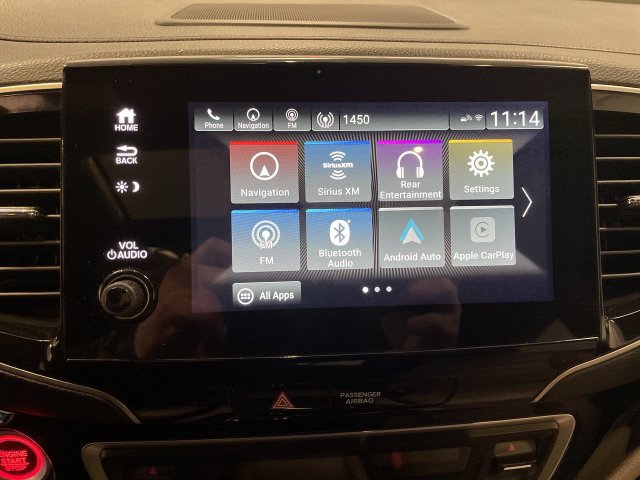 Used 2020 Honda Pilot Touring image 16