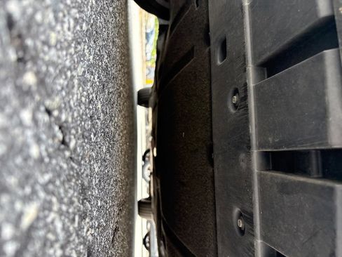 Used 2015 Ford Fusion SE w/ Equipment Group 202A FWD image 18