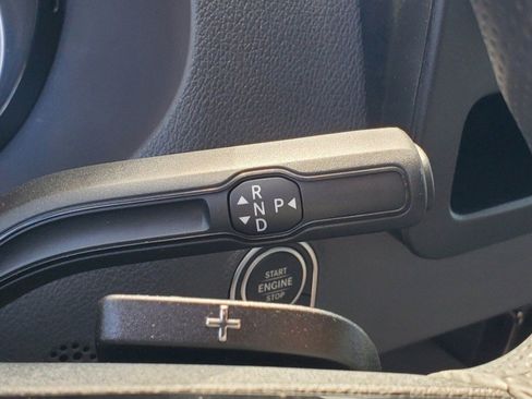 Used 2025 Mercedes-Benz Sprinter 2500 image 13