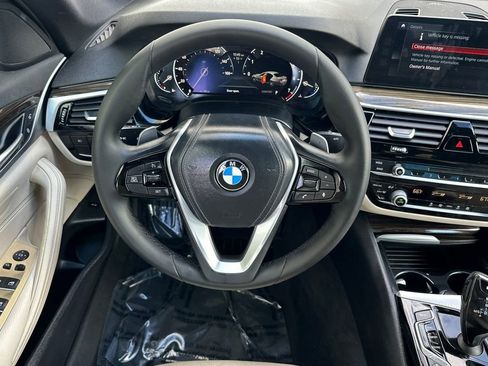 Used 2018 BMW 530i image 15