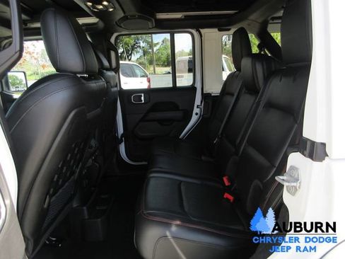 Used 2023 Jeep Wrangler Rubicon w/ LED Lighting Group image 18