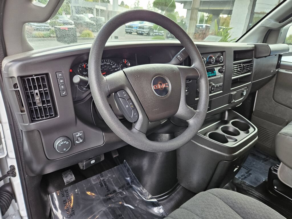 Used 2025 GMC Savana 2500 w/ Driver Convenience Package RWD image 17