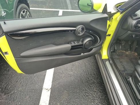 Used 2022 MINI Cooper S image 22