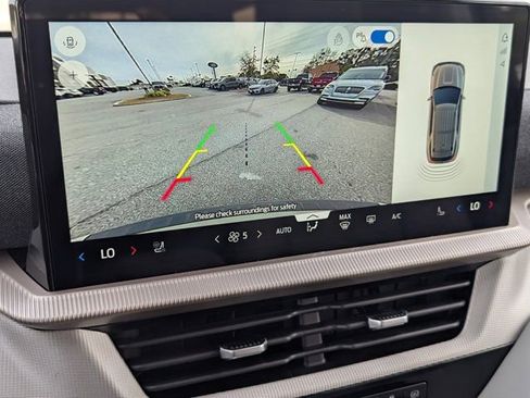 New 2026 Ford Explorer Active w/ Active Comfort Package image 19