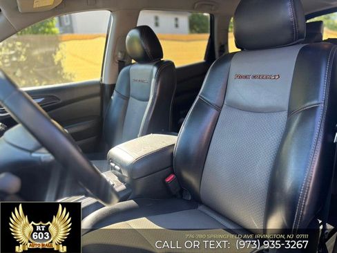 Used 2020 Nissan Pathfinder SV w/ Rock Creek Edition AWD/4WD image 14