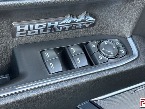 Used 2024 Chevrolet Silverado 1500 High Country image 13