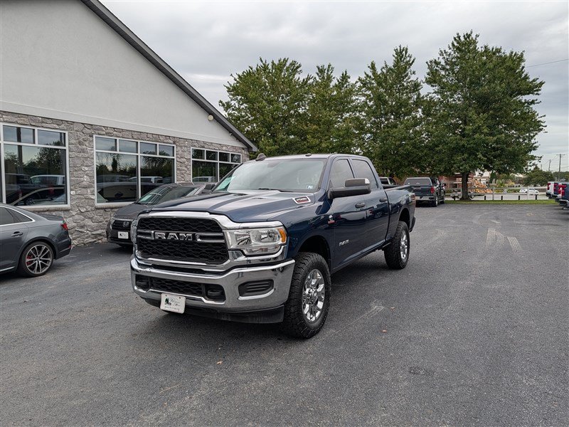 Used 2022 RAM 2500 Tradesman AWD/4WD image 2