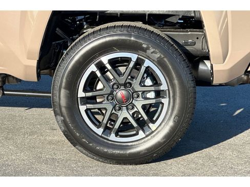 New 2026 Toyota Tacoma TRD Sport AWD/4WD image 32