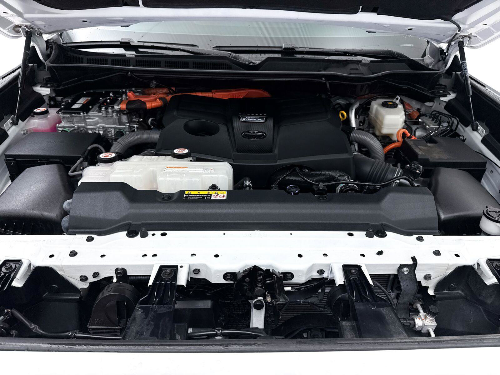 Used 2024 Toyota Tundra Capstone AWD/4WD image 9