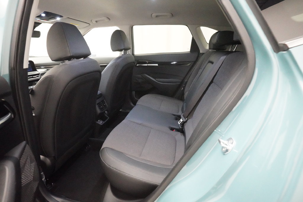 Used 2024 Kia Seltos S AWD/4WD image 15