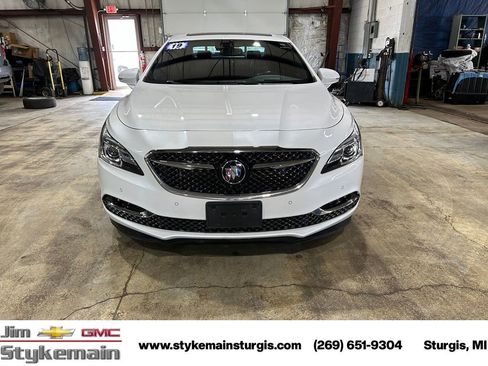 Used 2019 Buick LaCrosse Avenir w/ Driver Confidence Package II AWD/4WD image 13
