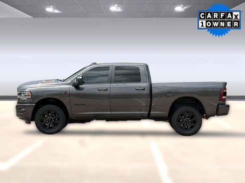 Used 2024 RAM 2500 Laramie w/ Night Edition AWD/4WD image 2