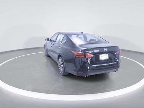 Used 2023 Nissan Altima 2.5 SL image 6