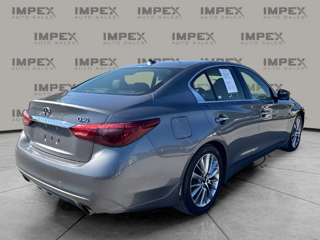 Used 2018 INFINITI Q50 Luxe w/ Essential Package (3.0T Luxe) RWD image 5