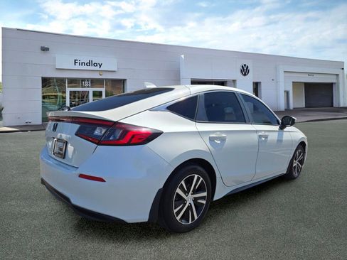 Used 2024 Honda Civic LX image 3
